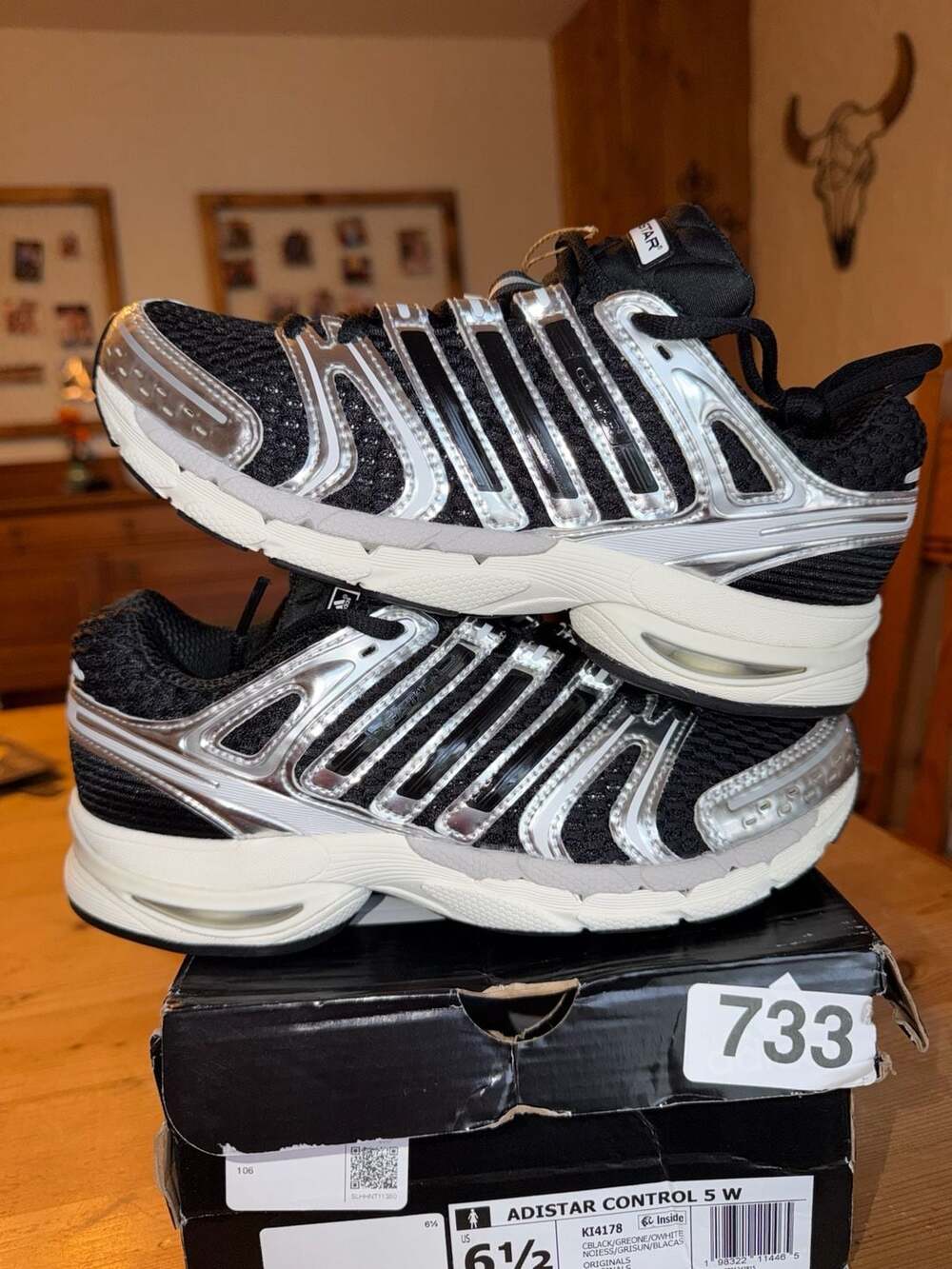 Adidas Adistar Control 5 W Size 6.5 Black Silver Metallic Sneakers